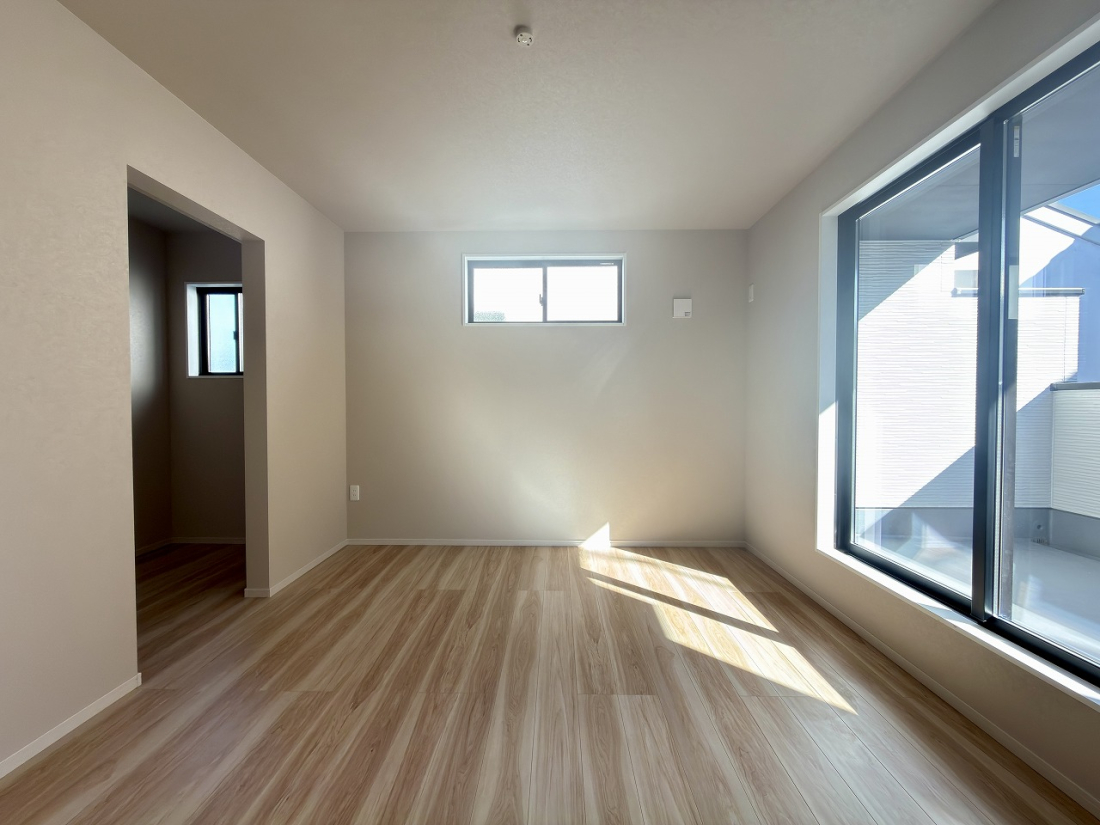 ��錧���΂݂炢�s���􃖋u3���ڂ̐V�z��ˌ��Ẳ摜