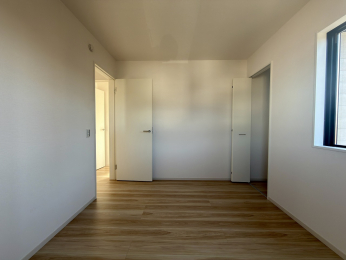 ��錧���΂݂炢�s���􃖋u3���ڂ̐V�z��ˌ��Ẳ摜