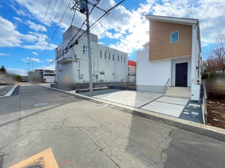 ��錧���Ύs�Ԕ�3���ڂ̐V�z��ˌ��Ă̌��n�O�ώʐ^