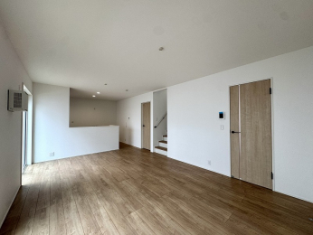 ��錧���Ύs�Ԕ�3���ڂ̐V�z��ˌ��Ẵ��r���O