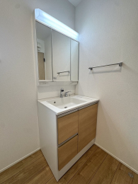 ��錧���Ύs�Ԕ�3���ڂ̐V�z��ˌ��Ă̐��ʑ�E���ʏ�