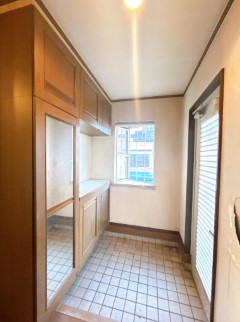 ��錧���s�����u2���ڂ̒��È�ˌ��Ẳ摜