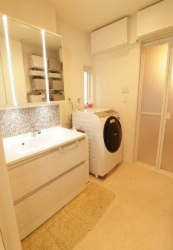 ��錧���Ύs���͌��艺�͌��荂�R�̒��È�ˌ��Ă̐��ʑ�E���ʏ�