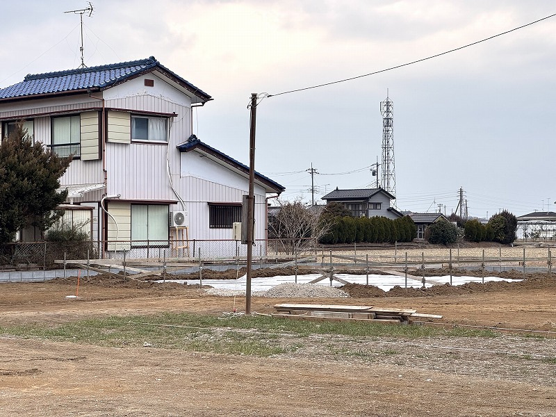 ��錧���΂݂炢�s�J��c�̐V�z��ˌ��Ă̌��n�O�ώʐ^