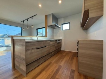 ��錧���΂݂炢�s���˂̐V�z��ˌ��Ẳ摜