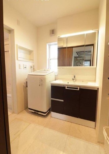 ��錧���Ύs����2���ڂ̒��È�ˌ��Ẳ摜