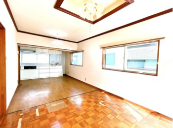 ��錧���΂݂炢�s�J��c�̒��È�ˌ��Ẳ摜