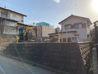 ��錧���s���1���ڂ̐V�z��ˌ��Ă̌��n�O�ώʐ^