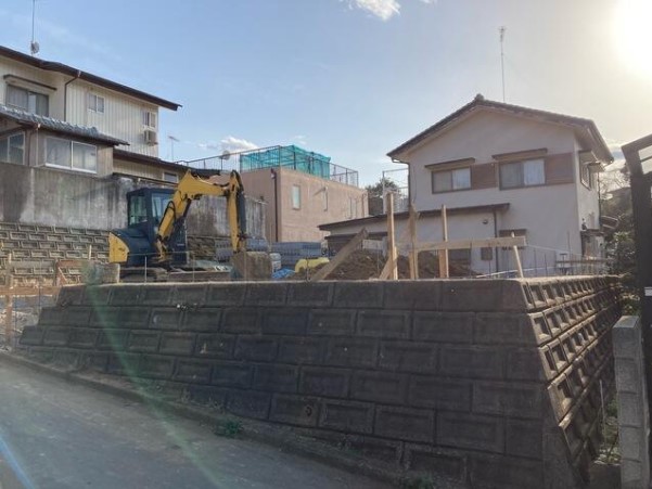 ��錧���s���1���ڂ̐V�z��ˌ��Ă̌��n�O�ώʐ^