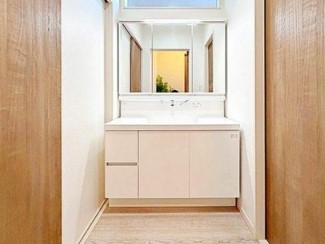 ��錧��J�s�S���P�u3���ڂ̒��È�ˌ��Ẳ摜