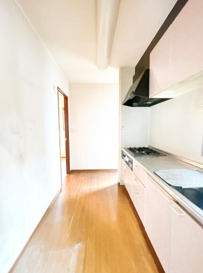 ��錧��J�s����5���ڂ̒��È�ˌ��ẴL�b�`��