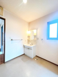 ��錧��J�s����5���ڂ̒��È�ˌ��Ă̐��ʑ�E���ʏ�