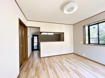 ��錧���΂݂炢�s�ɓޓ��̒��È�ˌ��Ẵ��r���O