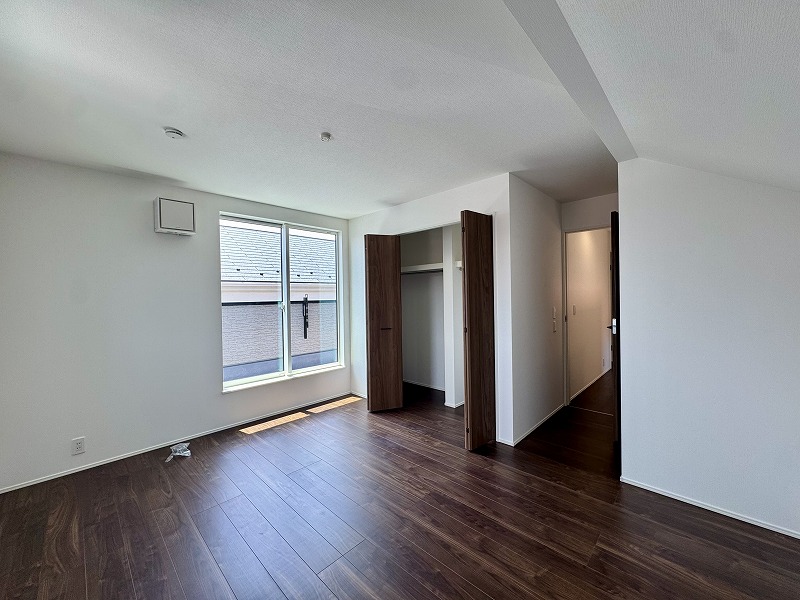 ��錧��J�s���P�u5���ڂ̐V�z��ˌ��Ă̗m��