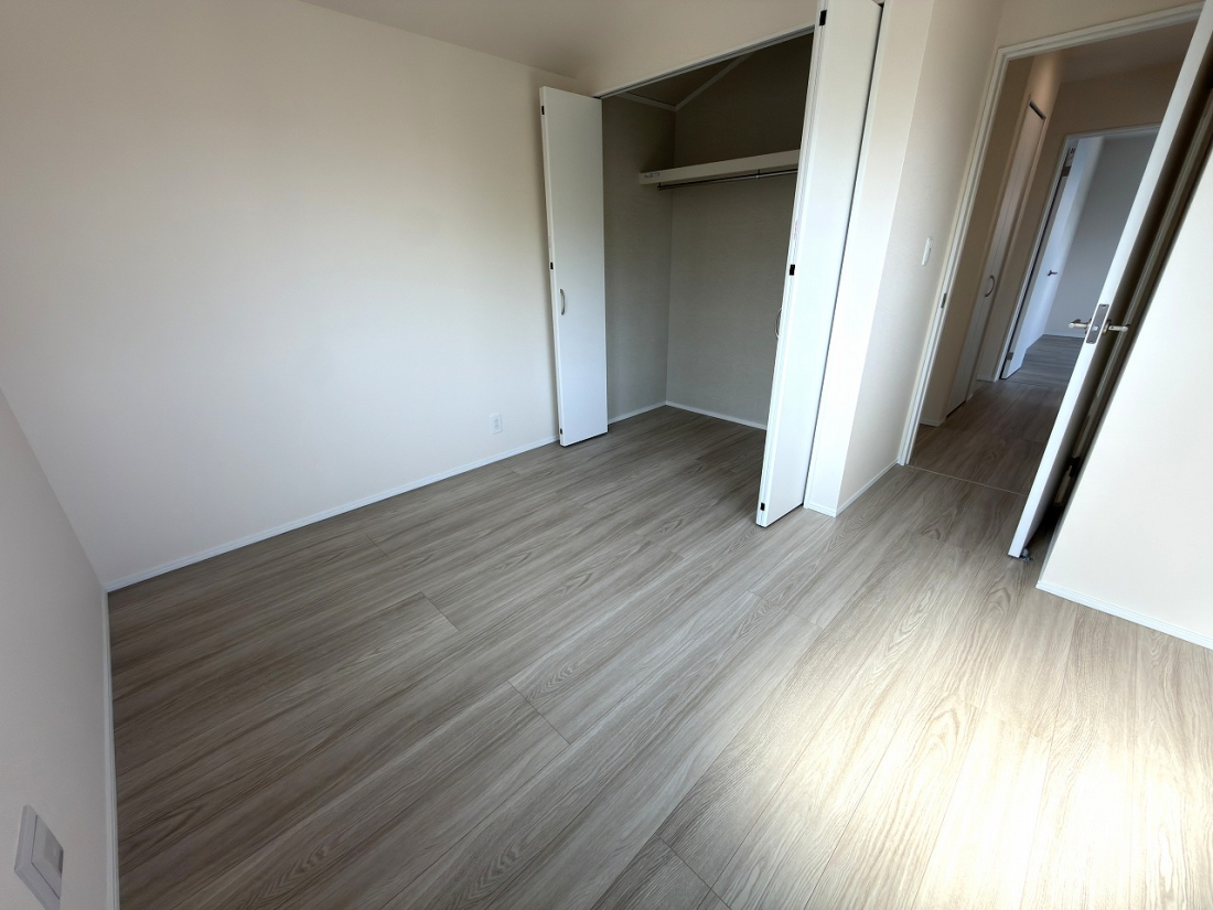 ��錧���΂݂炢�s�ɓޓ��̐V�z��ˌ��Ă̗m��