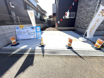 ��錧���΂݂炢�s���m��̐V�z��ˌ��Ă̒��ԏ�